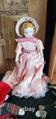 Poupée en porcelaine rare vintage collectionnable par la maison de parfum Roger & Gallet