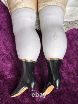 Poupée en porcelaine vintage 17 Emma Clear Gibson Girl avec chapeau moulé