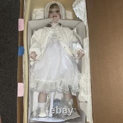 Poupée en porcelaine vintage 26 Elaine Campbell fabriquée en 1993. NIB