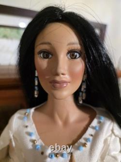 Poupée en porcelaine vintage Ashton Drake 1993 amérindienne