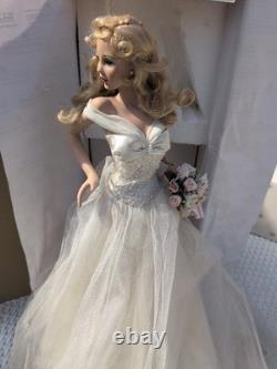 Poupée en porcelaine vintage Ashton-Drake « Wedding In A Sun Filled Arbor » boîte d’origine+
