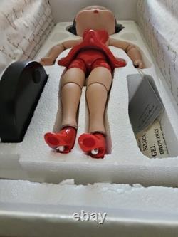 Poupée en porcelaine vintage Betty Boop 2005 Danbury Mint King Features NOS