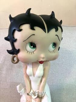 Poupée en porcelaine vintage Betty Boop Marilyn Monroe 18