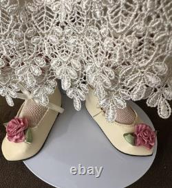 Poupée en porcelaine vintage FAYZAH SPANOS GRACE LE 470/2000, 1993, 24 pouces