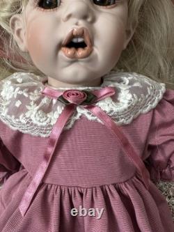 Poupée en porcelaine vintage FAYZAH SPANOS GRACE LE 470/2000, 1993, 24 pouces