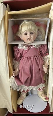 Poupée en porcelaine vintage FAYZAH SPANOS GRACE LE 470/2000, 1993, 24 pouces