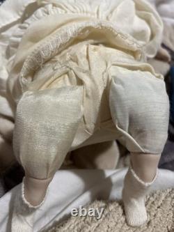 Poupée en porcelaine vintage à 3 faces, tête pivotante souriante, triste et endormie