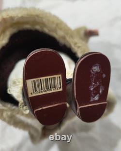 Poupée en porcelaine vintage de 15 pouces