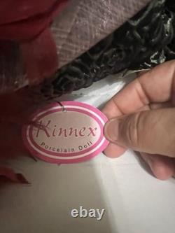 Poupée en porcelaine vintage en édition limitée Clarissa