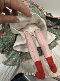 Poupée en porcelaine vintage hongroise grande 20 traditionnelle avec visage en porcelaine