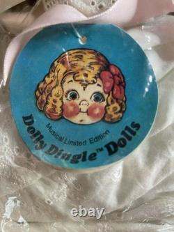 Poupée musicale en porcelaine vintage Goebel Dolly Dingle Bette Ball édition limitée 1993