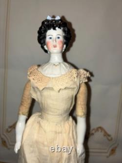 Poupée rare en porcelaine Parian Limbach, dame irlandaise, reine, cheveux hautement sculptés, 14 pouces