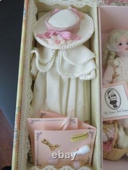 Poupée vintage Wendy Lawton Claire Jolie Moonlight & Magnolias, ensemble UFDC, état neuf, édition limitée<br/> 