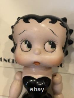 Poupée vintage en porcelaine Betty Boop de 11 pouces, 1982, bras et jambes articulés, robe noire