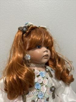 Poupée vintage en porcelaine Ruthie de Donna Rubert, 2002, 30