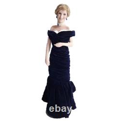 Poupée vintage en porcelaine de la princesse Diana par Ashton Drake, 19, robe en velours bleu marine
