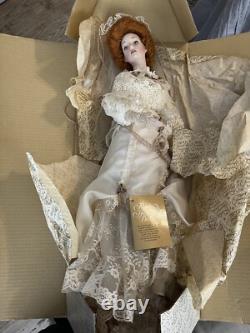 Poupées en porcelaine Franklin Heirloom vintage, mariée et marié, 22 pouces avec boîtes et supports