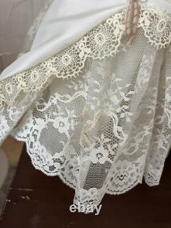 Poupées en porcelaine Franklin Heirloom vintage, mariée et marié, 22 pouces avec boîtes et supports