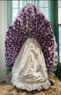 Poupées en porcelaine collection rare vintage robe florale violette Thelma Resch 1994