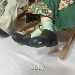 Poupées en porcelaine vintage William L. Wallace Jr. Grand-mère et Grand-père fermier 24