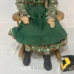 Poupées en porcelaine vintage William L. Wallace Jr. Grand-mère et Grand-père fermier 24