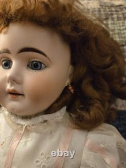 RARE ! Poupée en bisque à tête de épaule Liebe & Hoffman de 23 pouces en coton blanc à broderie anglaise