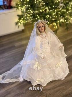 Rare! La collection Carmela de poupées de mariée en porcelaine vintage en édition limitée