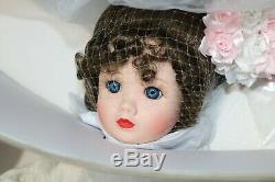 Rare Madame Alexander 21 Porcelain Doll 011 - Cissy Godey Bride