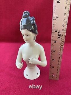 Rare Vintage Poupée Allemande Goebel en Porcelaine Demi-Figurine 7.25 Pouces de Hauteur