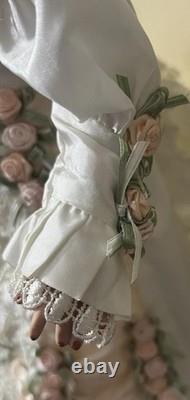 Rare nouvelle poupée en porcelaine du musée Welden RuthLE 601, 16 par Mary Benner