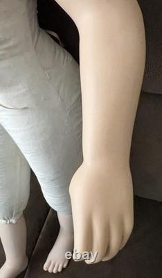 Rares poupées vintage Ute Kase-Lepp de 27 pouces (sans support)