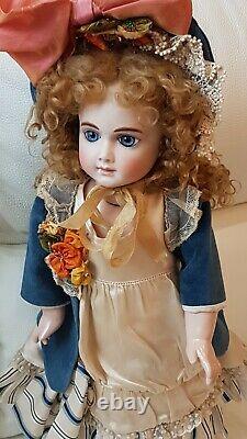 Reproduction De Collection At (andre Thuillier) Porcelaine Bisque Doll Par Jamie Englert