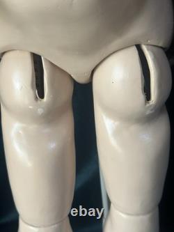 Reproduction vintage de la poupée antique française Andre Thuillier A. 14. T. 26