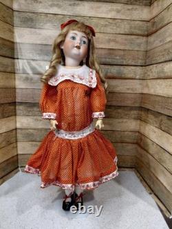 Robe Rouge Grande Sweet Antique Bosque Armand Marseille 390 A 4 M