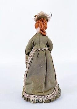 Robe verte vintage de style victorien edwardien avec chapeau pour poupée en porcelaine miniature OOAK