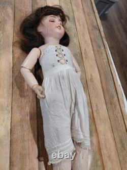 SFBJ 60 D Paris #3 Parfait Bisque Sur Corps Français de Qualité