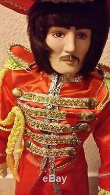 Sgt Vintage Poivre. George Harrison Starshine Beatle Poupée En Porcelaine