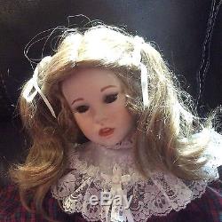 Shay Doll Par Donna Rubert 28 Exc Vintage Condition Artworks 2 Tenues 2 Perruques