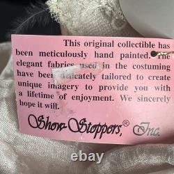 Show-Stoppers Cherilyn 28 poupée de collection en porcelaine robe rose chapeau vintage A1