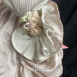 Show-Stoppers Cherilyn 28 poupée de collection en porcelaine robe rose chapeau vintage A1