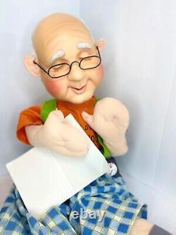 Temps de sieste vintage Nel 29 poupée homme âgé ronflant avec visage en porcelaine cadeau farce