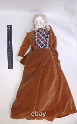 Tête de poupée chinoise vintage en laiton blonde de grande taille avec boucles d'oreilles en laiton et robe brune 29