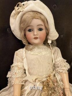 Tout-Original 24 1/2 Reine Louise AM Marseille Excellente Condition. Beau Costume