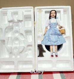 Trésors intemporels vintage Mattel DOROTHY La magie d'Oz poupée en porcelaine neuve #3