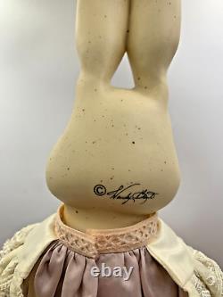 VINTAGE WENDY BRENT Shellina la Princesse de Pâques LAPIN PORCELAINE MUSICALE 1986