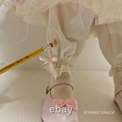VTG Grande 2004 AEL Kathy Smith Fitzpatrick Poupée en Porcelaine Geneviève 28 Pouces de Haut