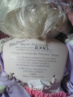 Vieille Mlle Piggy Marie Antoinette Doll 1983. Marqué 0242 Sur 2500