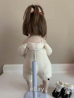 Vieille Porcelaine Jenny LL Doll De Dianna Efner 1993