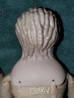 Vintage 19 1946 Poupée d’artiste ancienne en biscuit Emma Clear Parian, vêtements d’origine