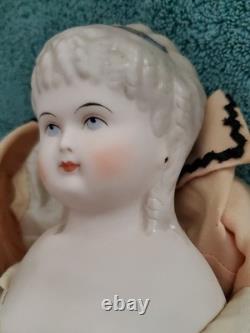 Vintage 19 1946 Poupée d’artiste ancienne en biscuit Emma Clear Parian, vêtements d’origine